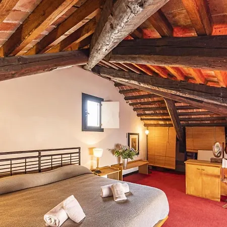 Penthouse Accademia-3